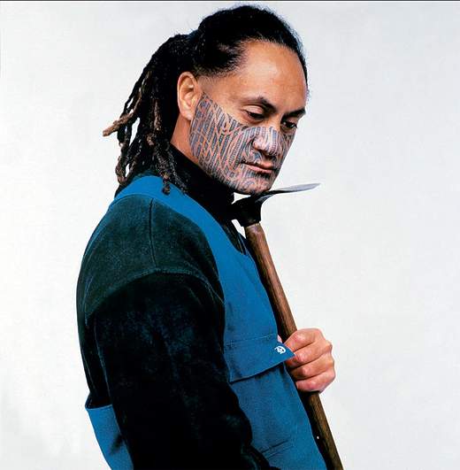 Aya Takano - Rebecca Ackroyd - Incarnations - Lyon Hans Neleman, Hemi Te Peeti (James Patariki), Iwi : Te Arawa, Ngati Raukawa. Moko-Maori Tatoo, 1999