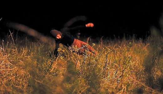 Boris Charmatz - Danses gâchées dans l’herbe - Marseille