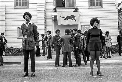 Stephen Shames - Comrade Sisters / les Panthères noires