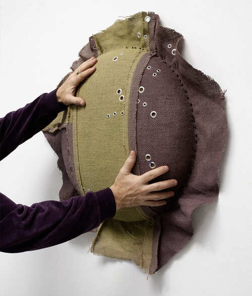 Nicolas Momein - Des clous dans la bouche - Saint-Etienne