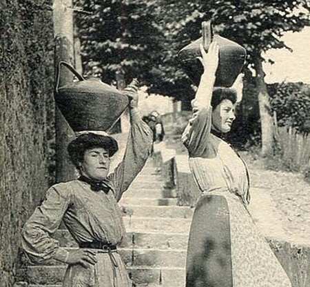 Lucie Malbéqui - Ce qui couvre - Orthez