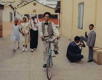 Rencontres Arles 2026 - Des Mondes à Relire